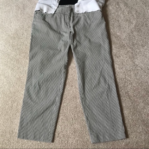 Loft Capri Crop Marisa Seersucker Pants Size 8 - Picture 3 of 6